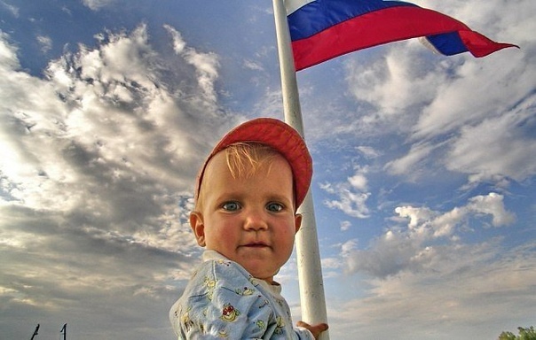 Я искренне не понимаю нападок большинства россиян на Европу. Если отбросить все политические поводы и послушать аргументы, которые приводят люди против загнивающего запада, то можно подумать,