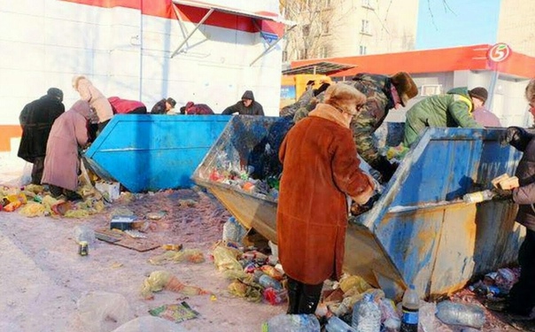 Больных и бездомных россиян захотели накормить почти просроченной едой Ретейлеры готовы отдавать еду с истекающим сроком годности на благотворительность и в социальные учреждения: больницы,