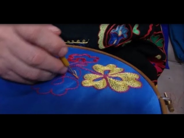 Видео тамбурного. Тамбурная вышивка люневильским крючком. Тамбурная вышивка Башкирская. Мастер класс по тамбурной вышивке. Узбекская вышивка.