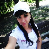 Анна Комарова