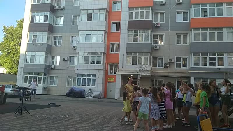 Oppo_0slow_motion_hfr_1200,0,0,0